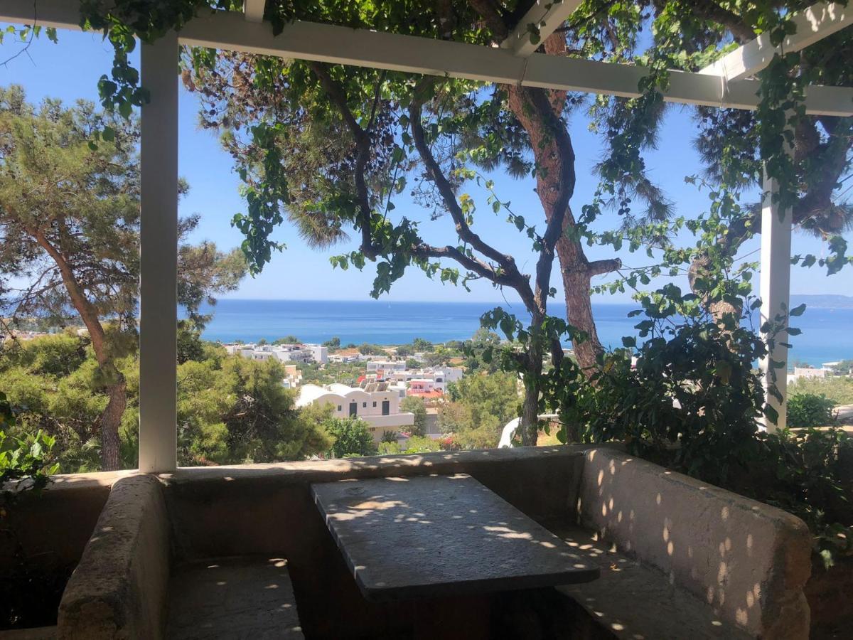 Karpathios Studios Pefkos Pefki Esterno foto