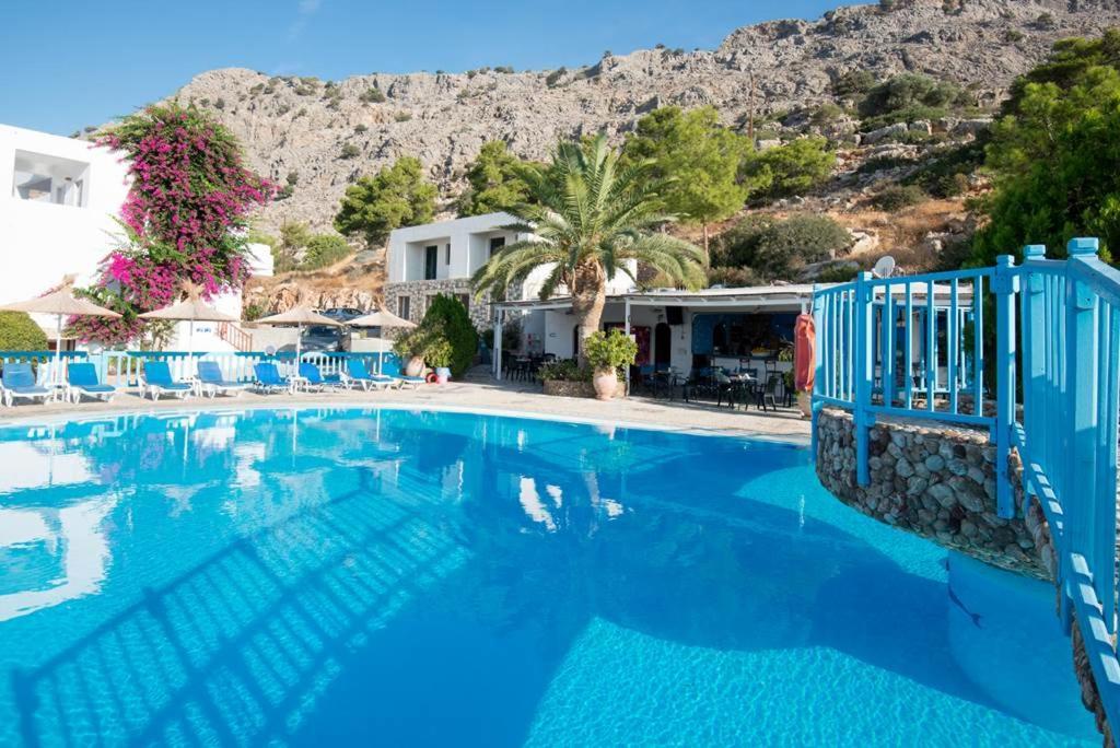 Karpathios Studios Pefkos Pefki Esterno foto