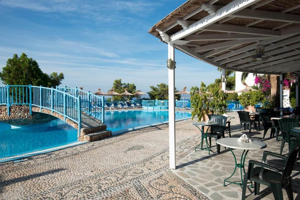 Karpathios Studios Pefkos Pefki Esterno foto